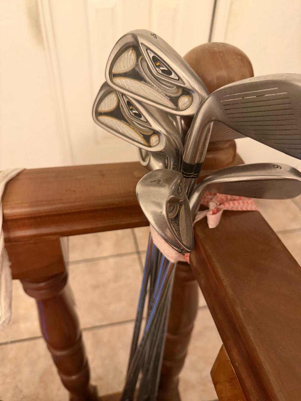 WhatsApp Image 2026-03-29 at 7.47.28 PM (2) Tailormade-palos de golf - Imagen 1