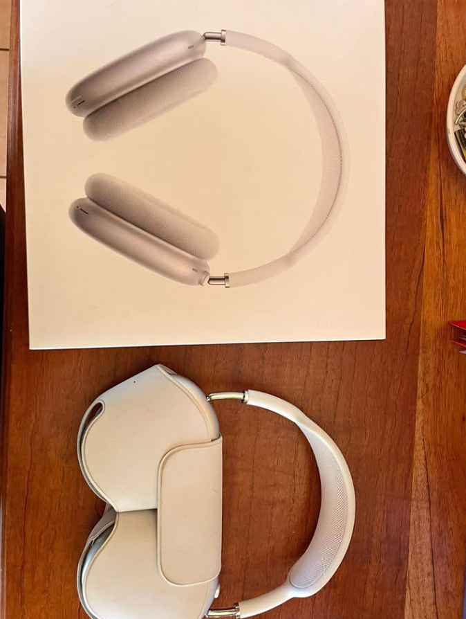 Screenshot 2026-04-15 110213 AirPods Max - Imagen 1
